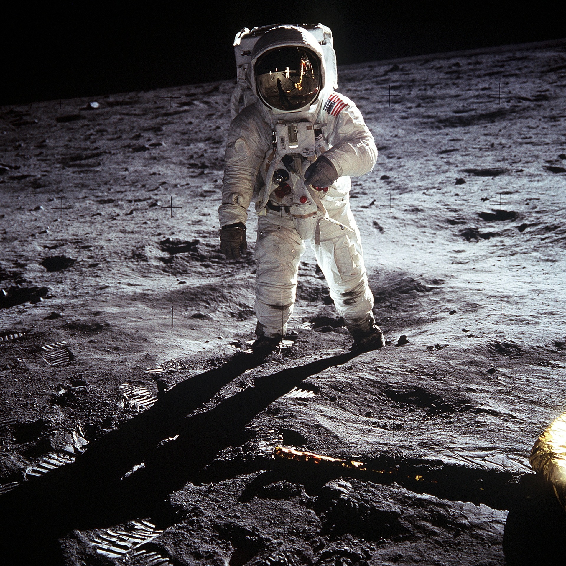 Moon Landing 60582 1920